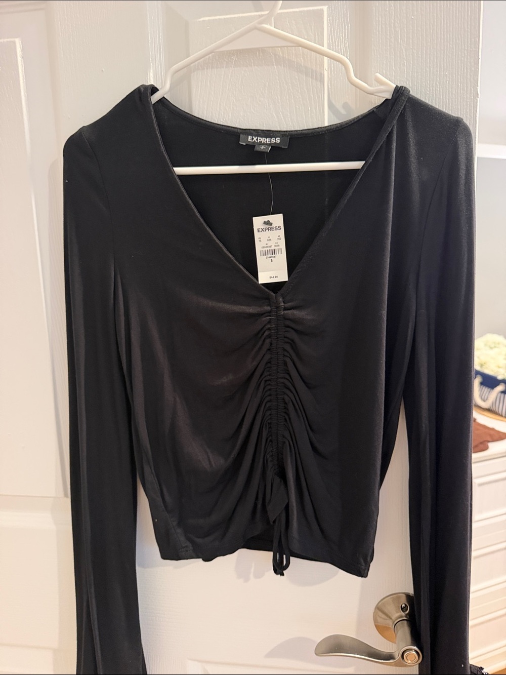 Express Black Ruched V-Neck Long Sleeve Top